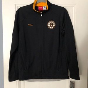 Young Men’s zip up jacket/sweatshirt. Large 14/16